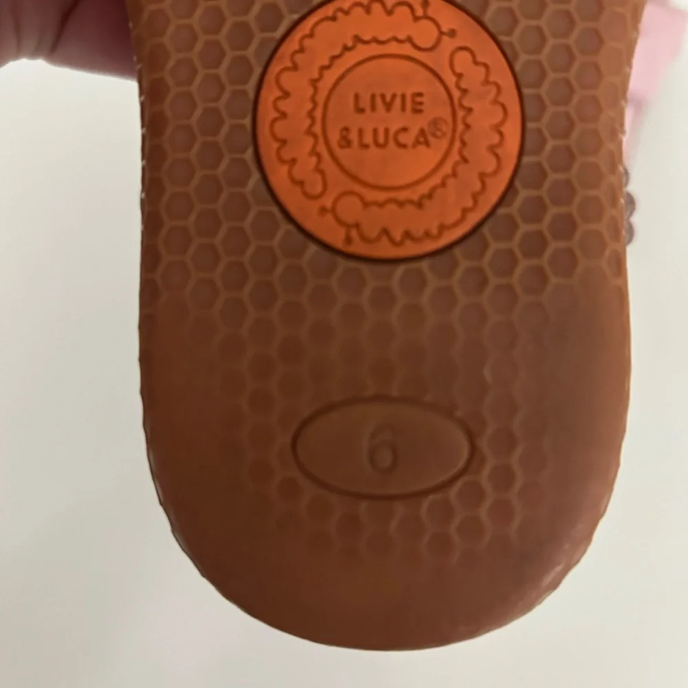 Livie & Luca Pink Mary Jane Preppy Dress Shoes Size 6